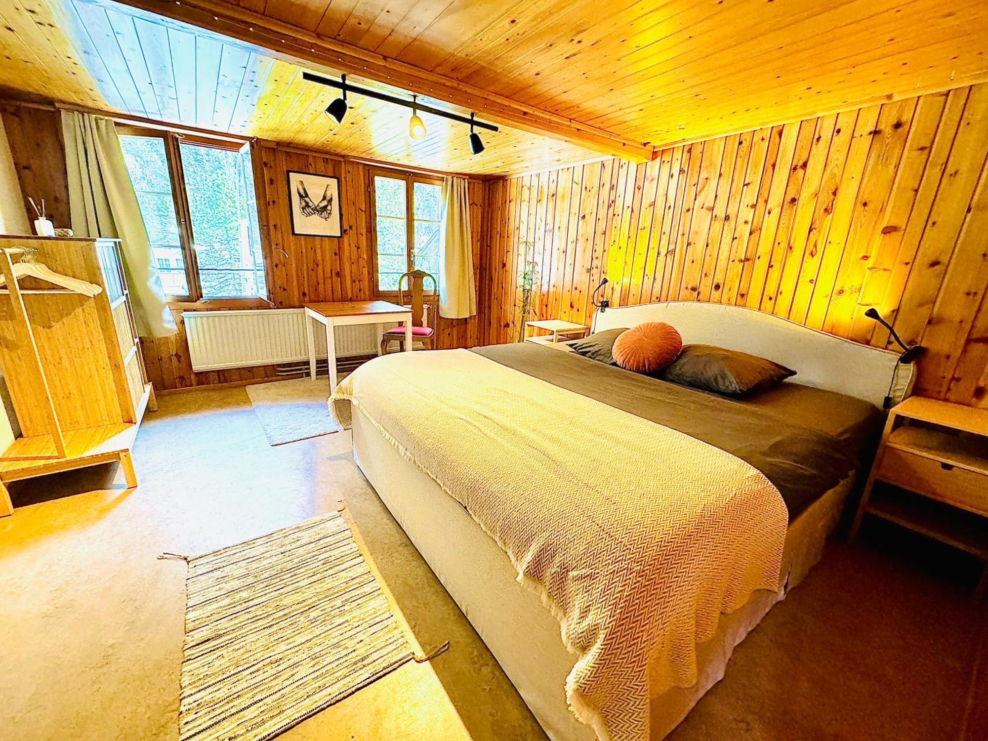 Cozy Apartment In Vintage House In カンデルシュテッグ エクステリア 写真